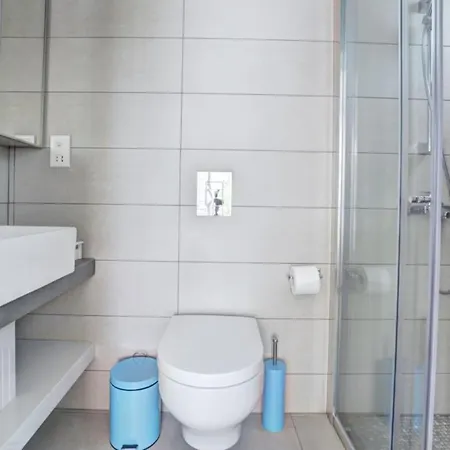 Apartment Mythical Sands Ground Floor For 6 Persons *
